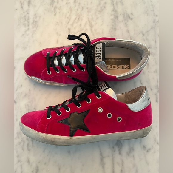 Golden Goose Superstar Sneaker - Picture 1 of 7